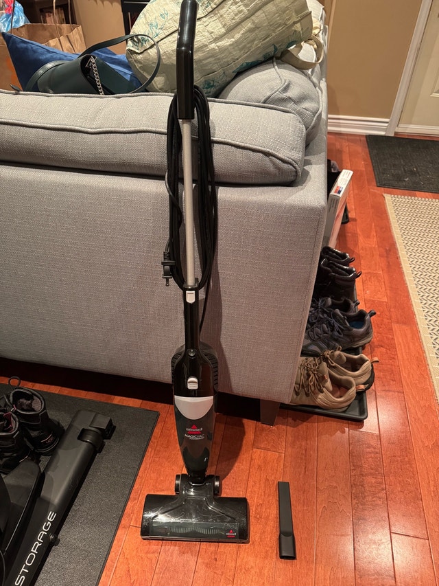 Bissell® 3-in-1 Magic Vacuum - Like New