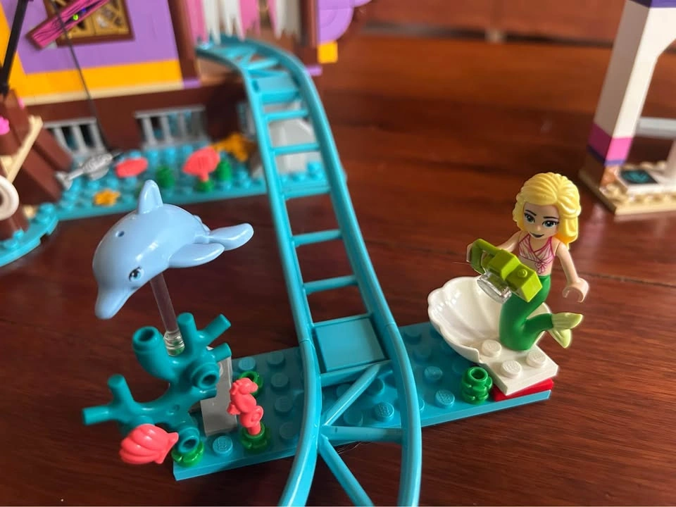 REDUCED! LEGO Friends - Heartlake Amusement Pier 41375 REDUCED - photo 4