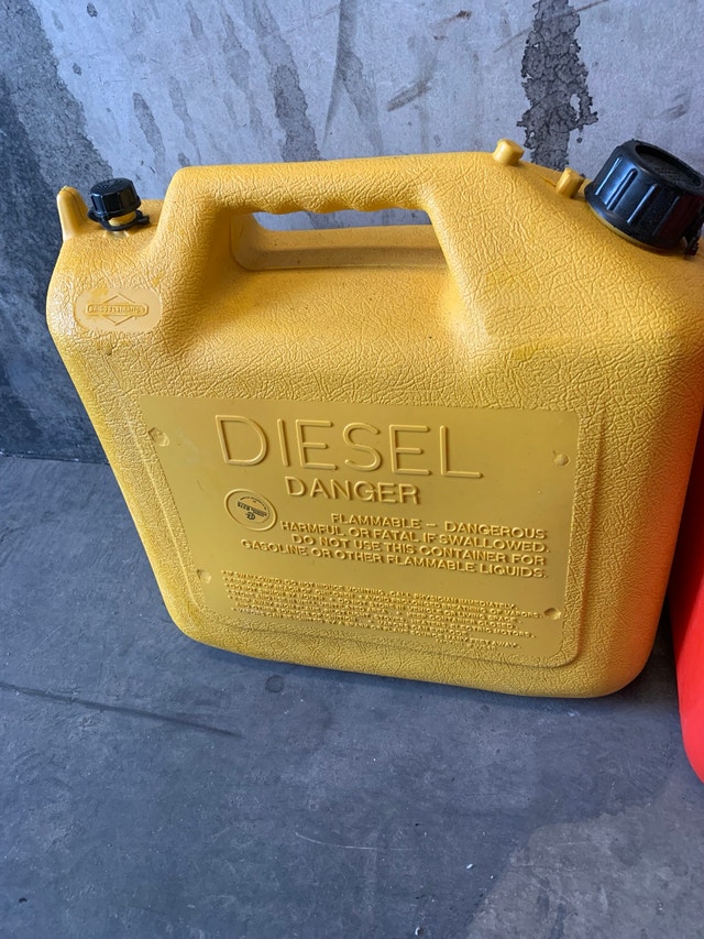 Jerrycan - photo 5