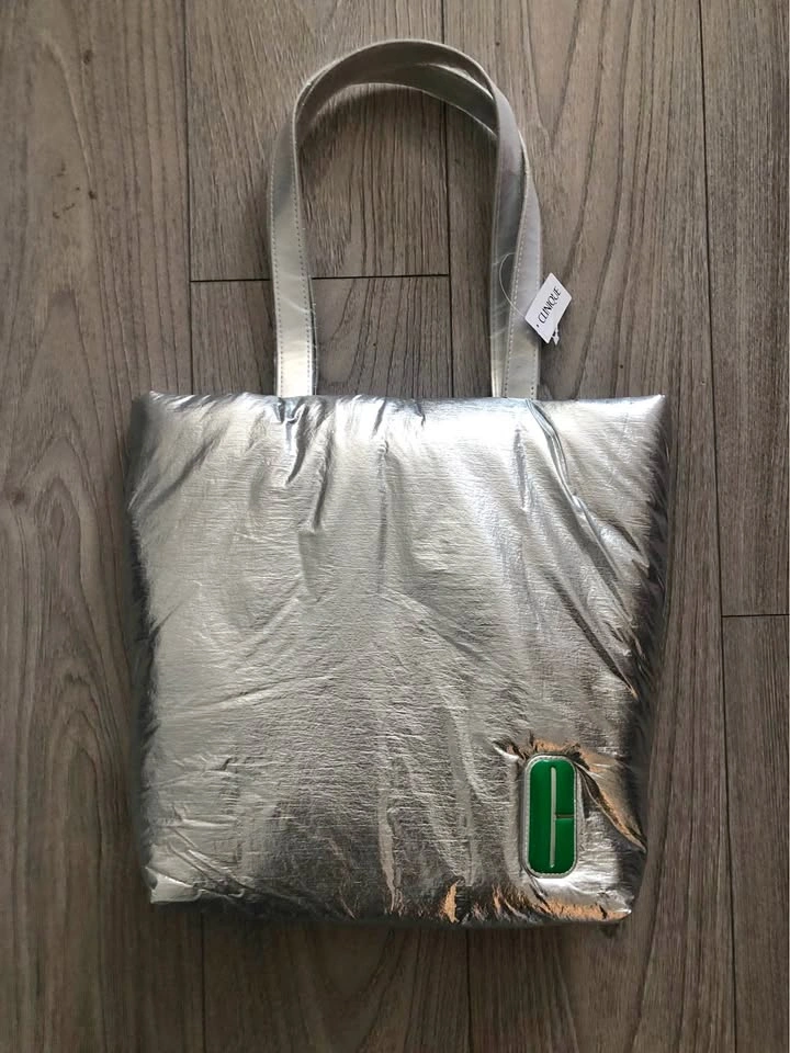 Super Cute Clinique Handbag. New.