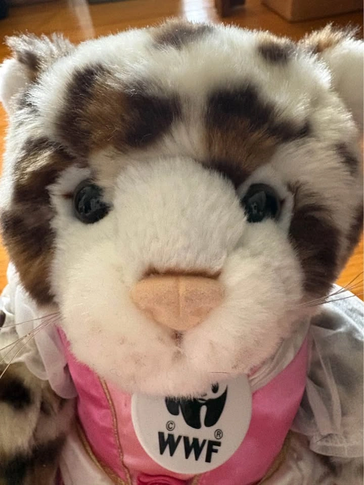 WWF Leopard Plush Stuffed Animal in Pink Princess Dress - photo 3