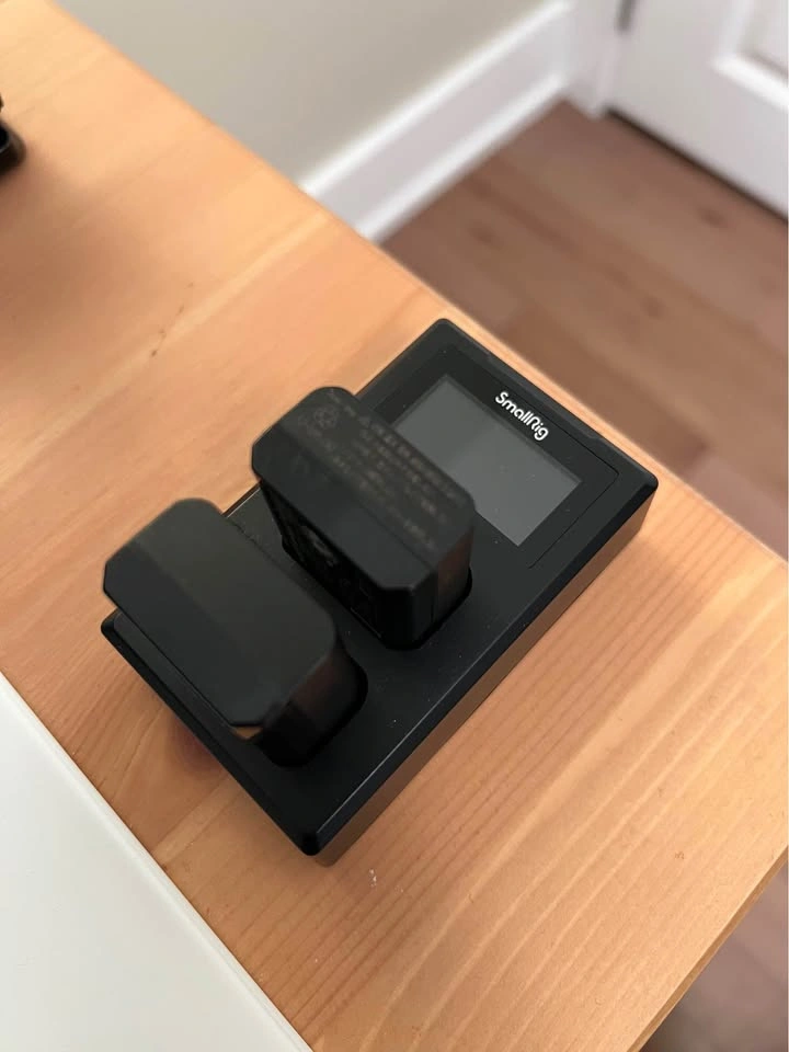 Sony a6400 Mirrorless Camera w/ 16-50mm Lens, Smallrig Cage + Ba - photo 5
