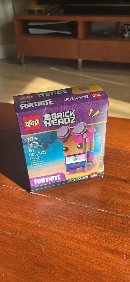 Lego Brickheadz Fortnite Brite Bomber - 40728 - photo 2