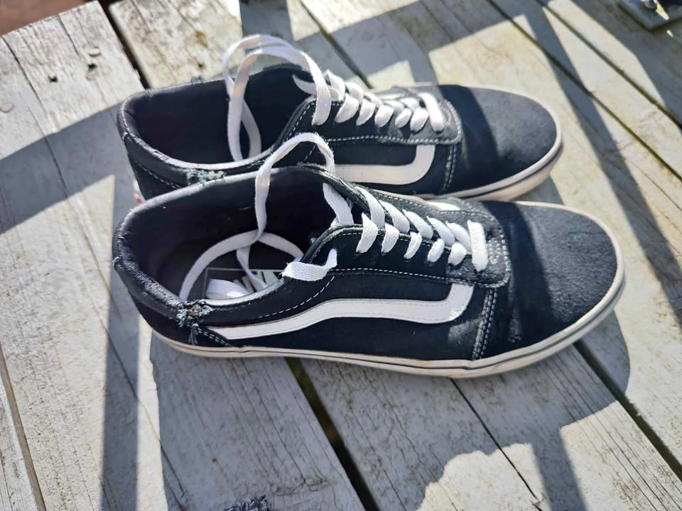 Vans Men Size 8