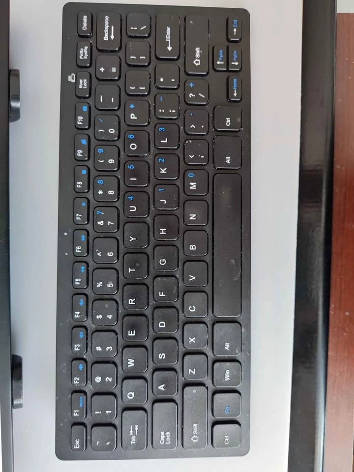 Wireless keyboard