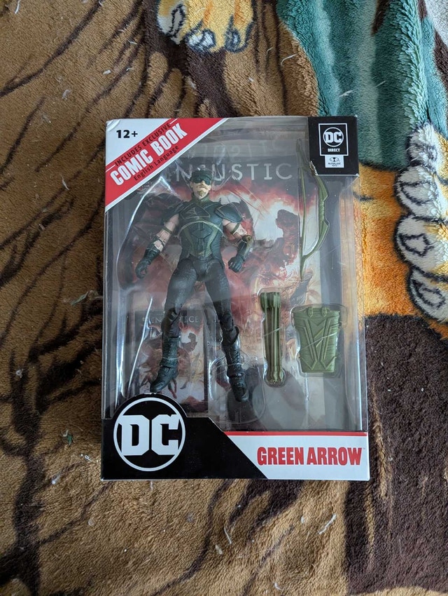 Brand New Never Opened DC Multiverse Green Arrow