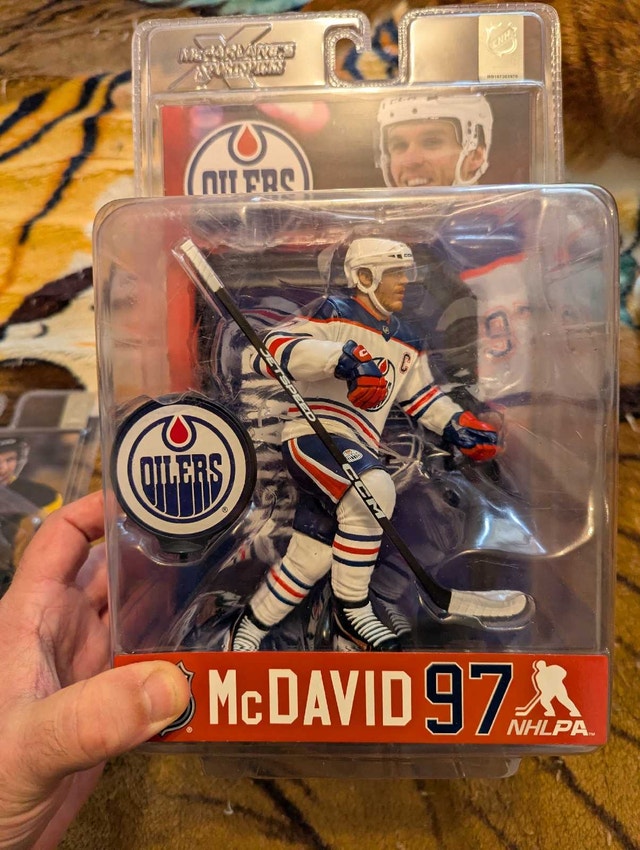 McFarlane Sports Connor McDavid Legacy Series 3 Figure - photo 3