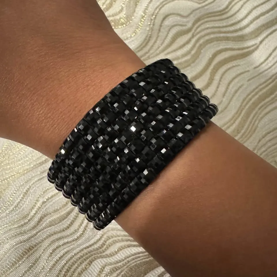 Glittery Black Bracelet image indicator(2)