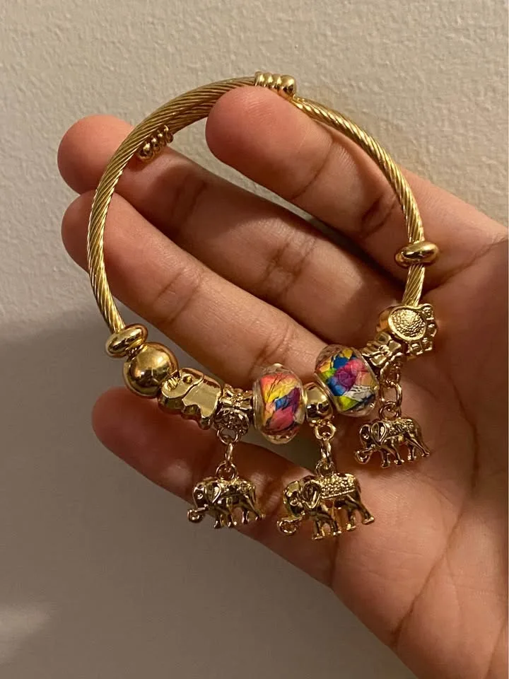 NEW 🧡 Gold Plated Elephant Charm Bangle Bracelet image indicator(6)