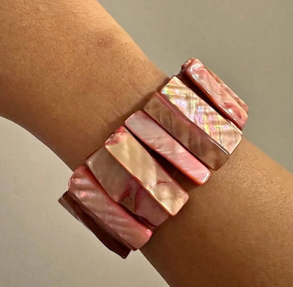 Chunky Pink Mother of Pearl Bracelet thumbnail