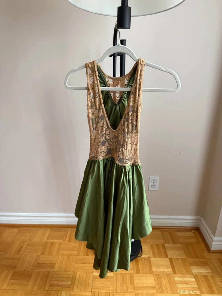 Dance Costumes (Size 12-14 yrs) - photo 2