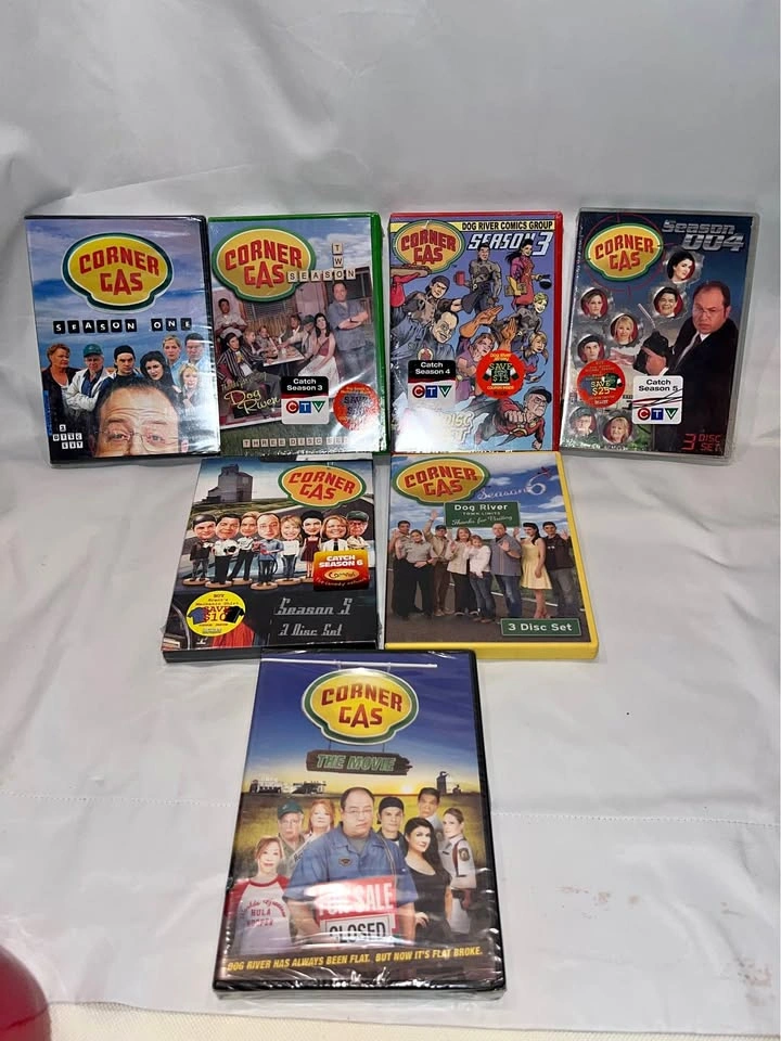 Corner Gas Seasons 1-6 + Movies Sealed