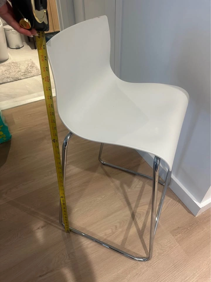White Modern Simplistic Barstool - photo 4