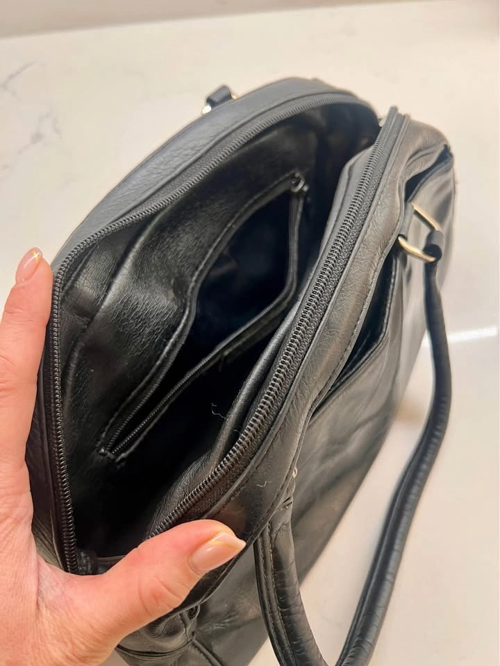 Danier Black Leather Doctor Bag - photo 4