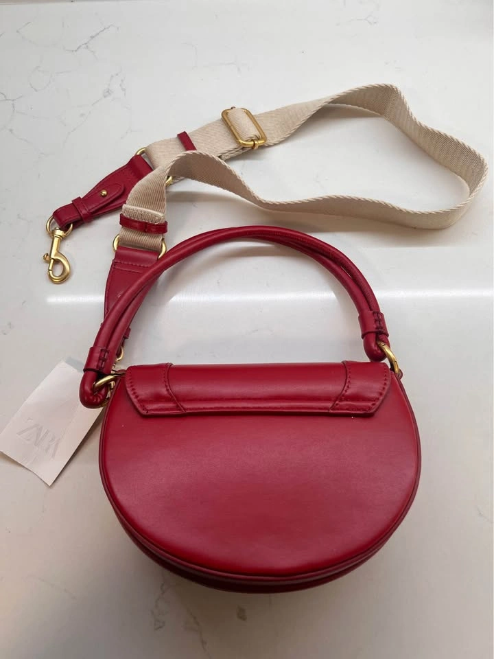 Zara Red Crossbody Saddle Bag - New with Tag - photo 3
