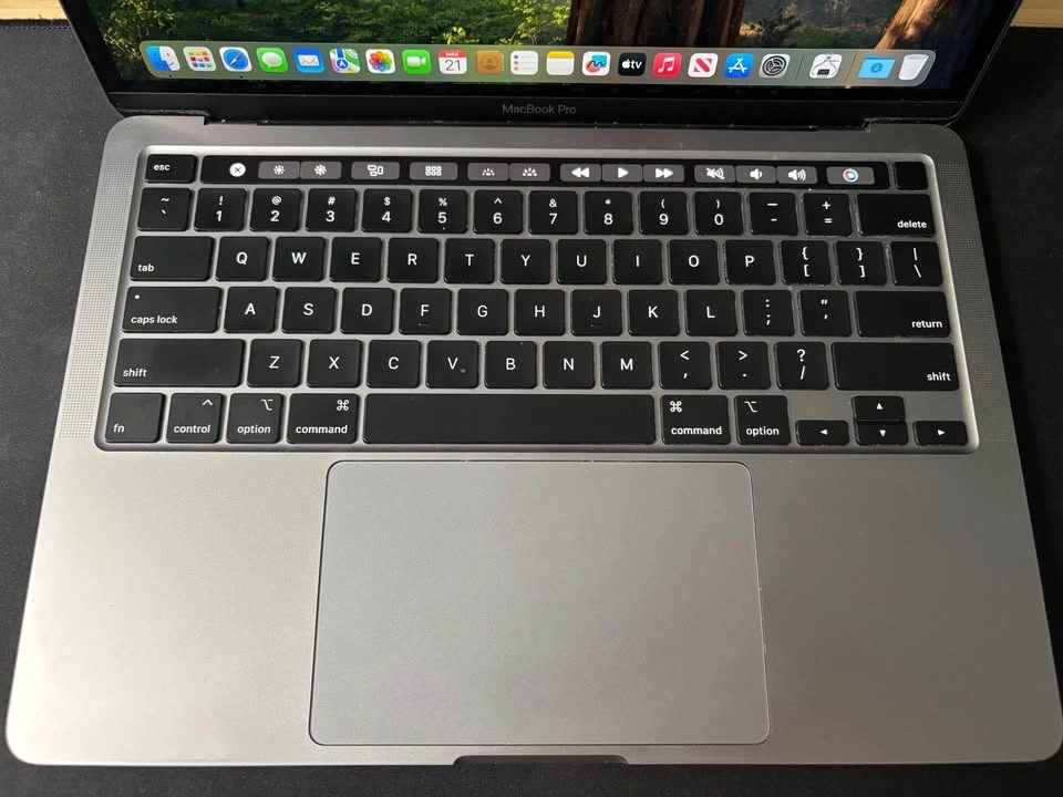 MacBook Pro 13" (2020) – 16GB RAM / 512GB SSD / 4 Ports - photo 2