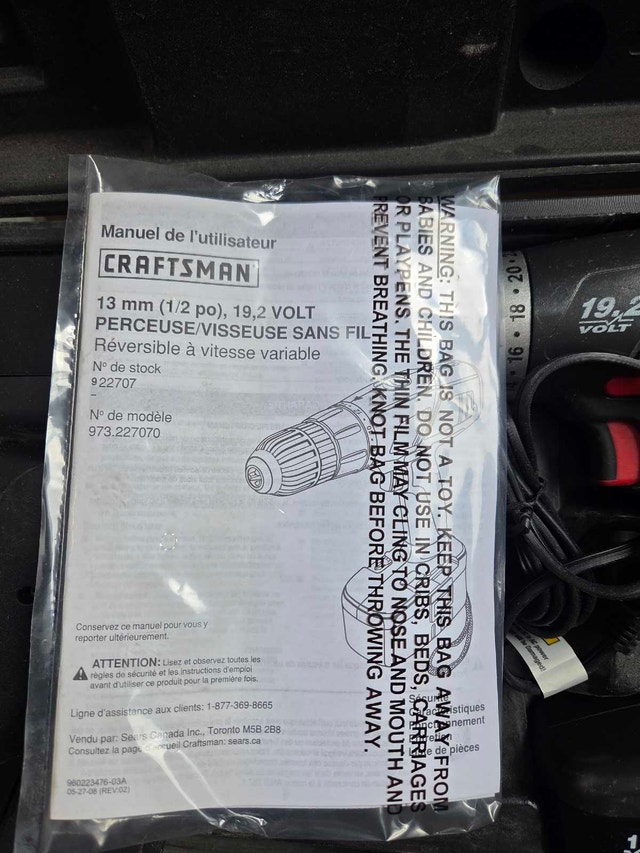 Craftsman 19.2 Volt Cordless Drill & Impact Driver Combo Kit - photo 3