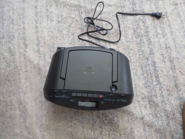 Sony CD Radio Cassette-Corder - photo 2