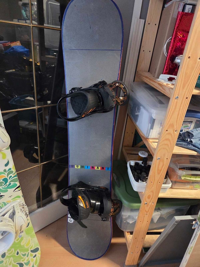 Burton Dominant Snowboard