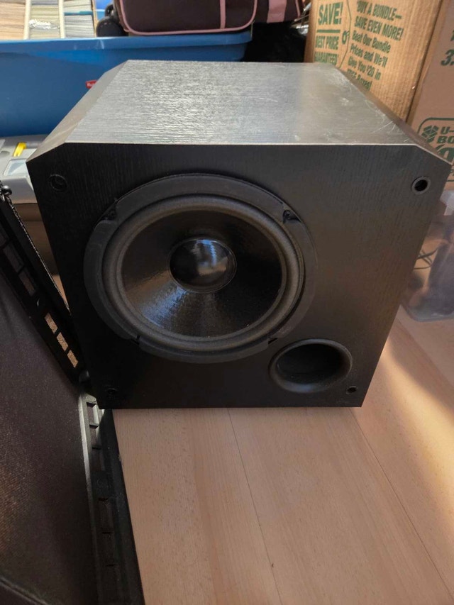 Kenwood Subwoofer - photo 2