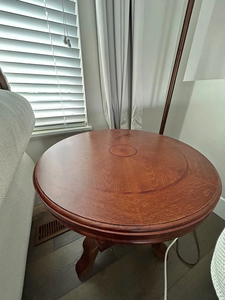 Round Table