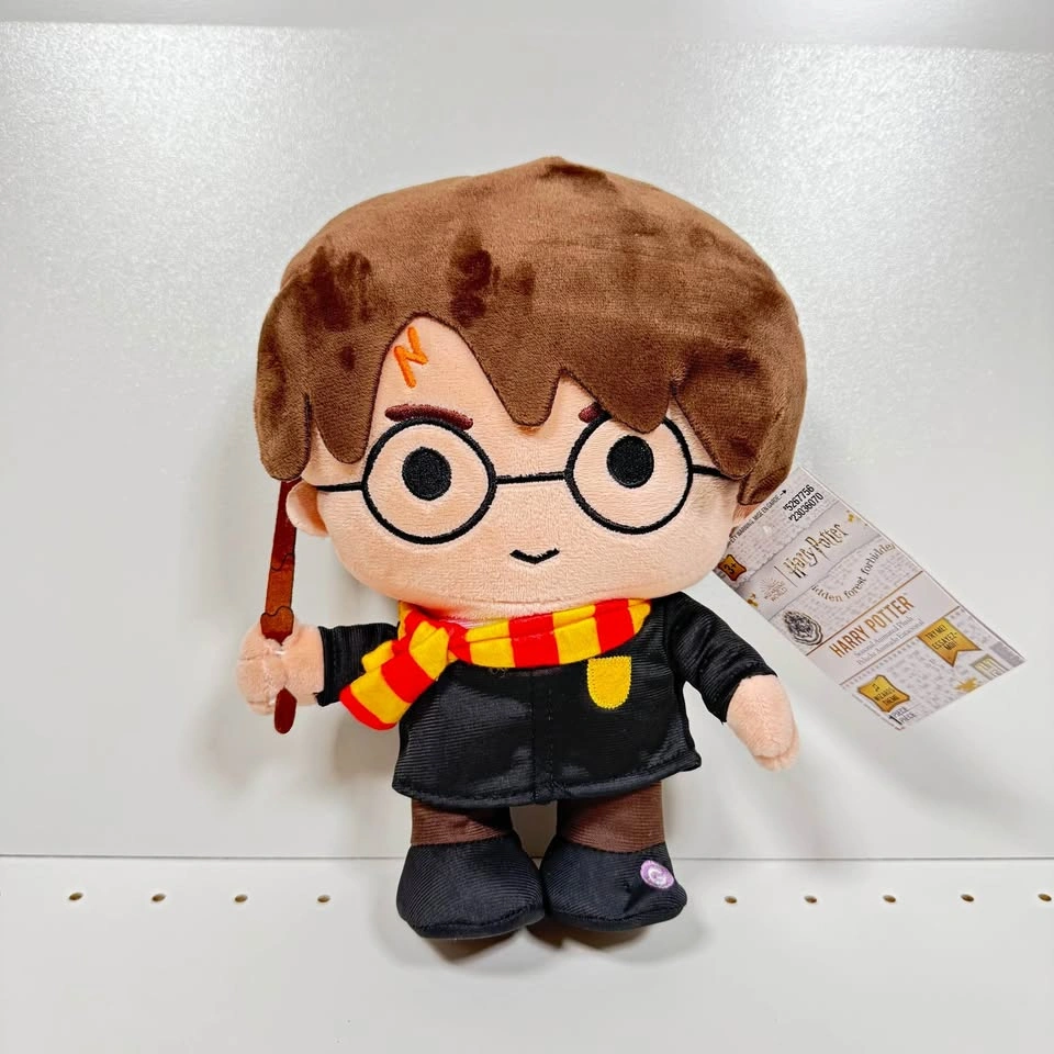 Harry Potter Wizarding World Plush waddler - New w/ Tags - 10-11