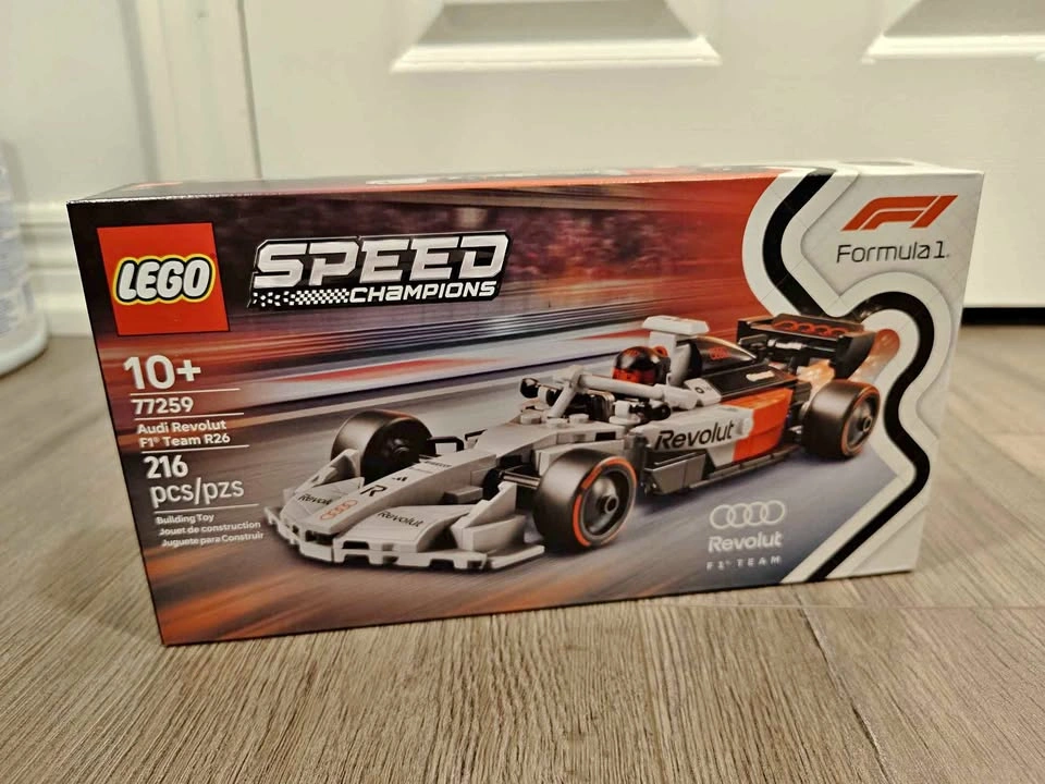 BNIB LEGO Speed Champions 77259 Audi Revolut F1 Team R26