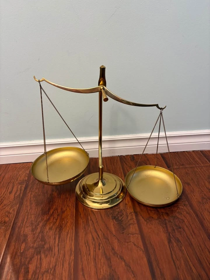 Antique Brass Scale Decoration - photo 2