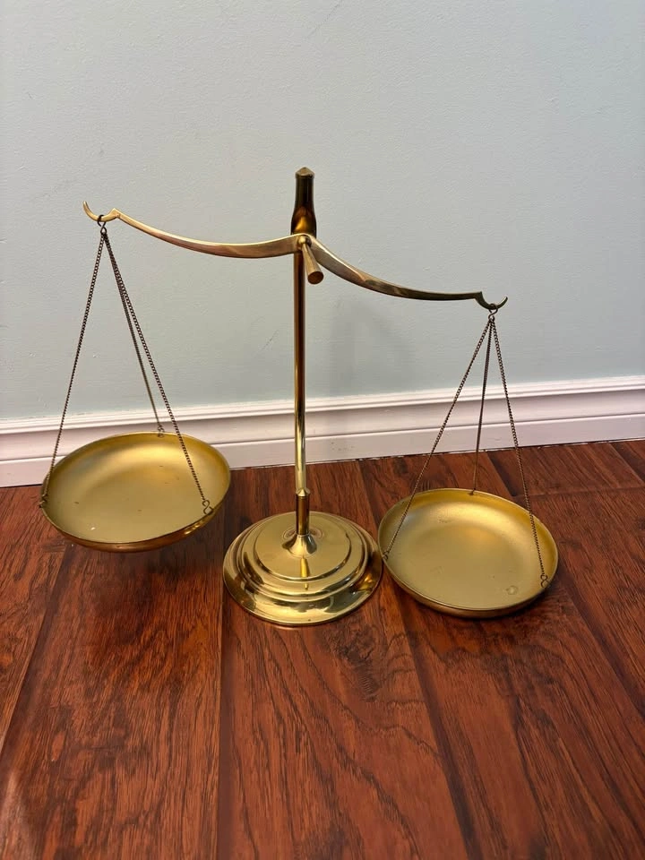 Antique Brass Scale Decoration - photo 3