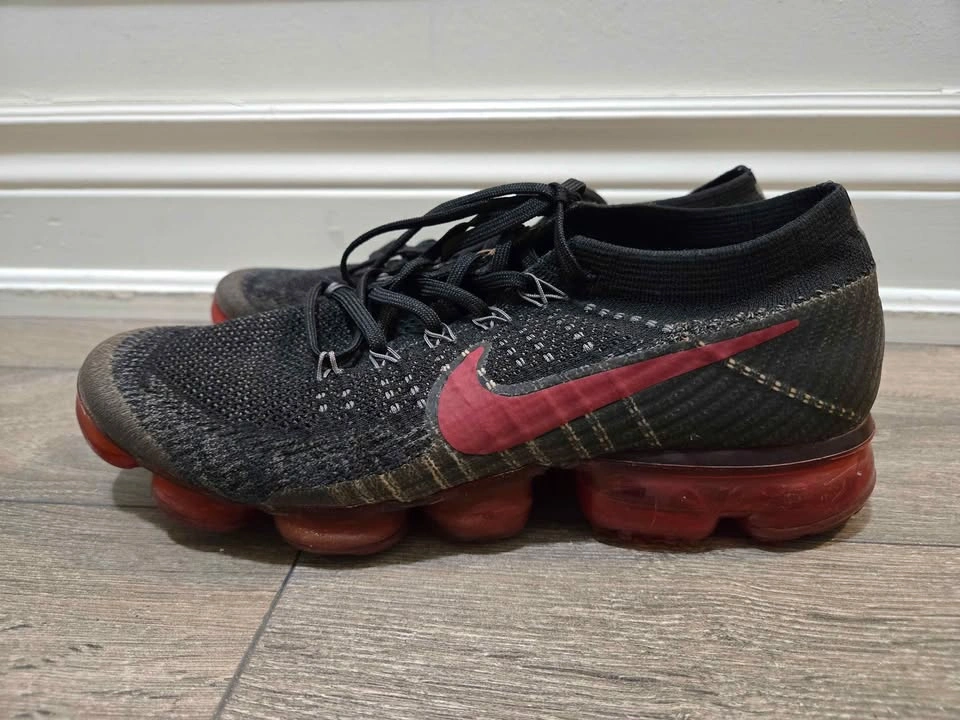 NIKE VAPORMAX SIZE 9 - photo 2