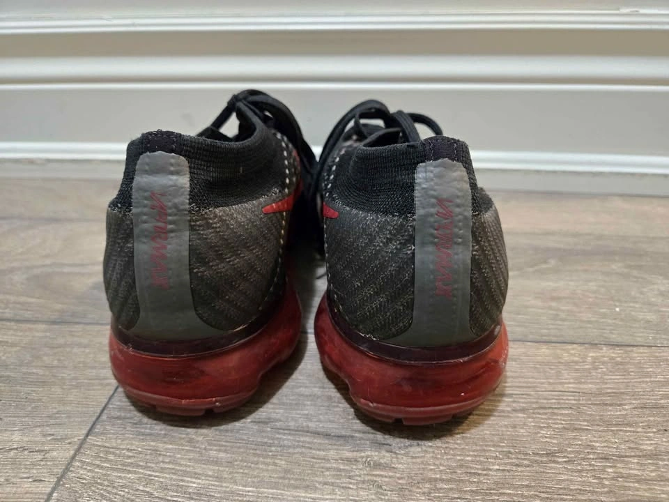 NIKE VAPORMAX SIZE 9 - photo 4