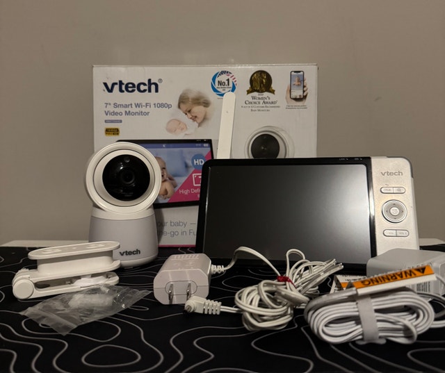 VTech RM5754HD Baby Monitor - 7" WiFi 1080p (Used, 5" Available)