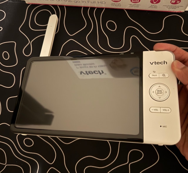 VTech RM5754HD Baby Monitor - 7" WiFi 1080p (Used, 5" Available) - photo 3