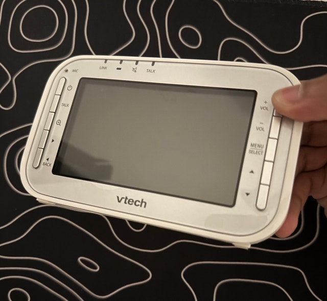 VTech VM342-2 Baby Monitor - Full Color Video Wide-Angle - photo 3