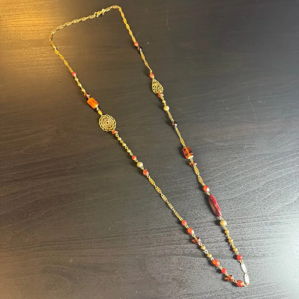 Avon Station Necklace (Signed Vintage, Beaded, Gold Tone, Red) image indicator(3)