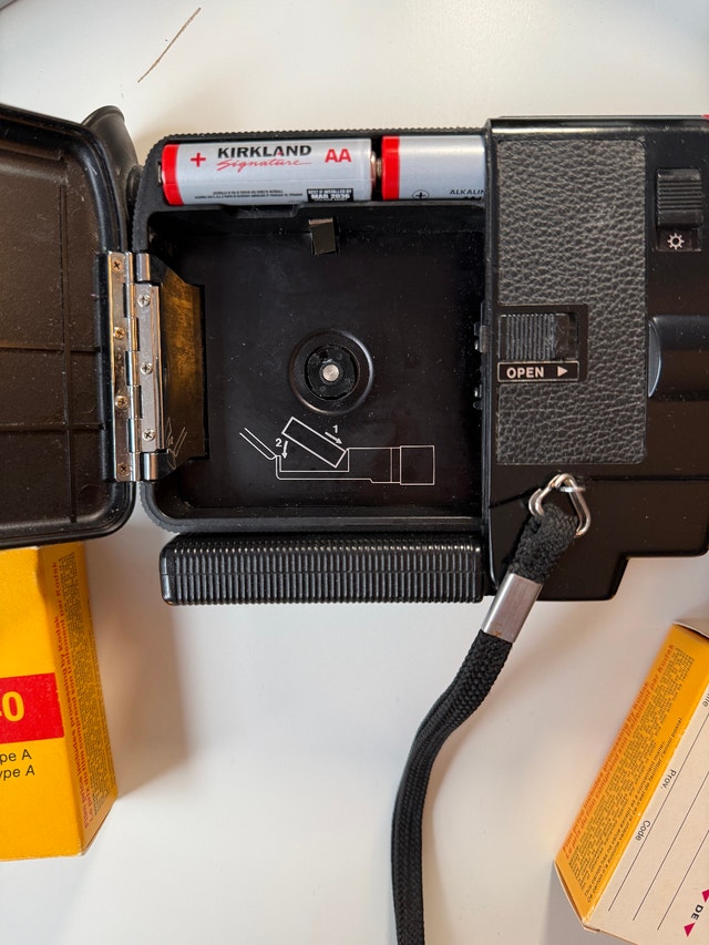 Canon 310XL Super 8 Camera (Film Tested) - photo 5