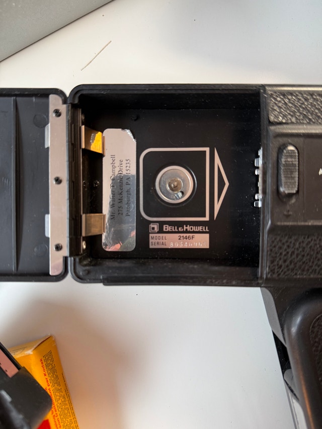 Bell & Howell 2146XL Super 8 Camera (Film Tested) - photo 4