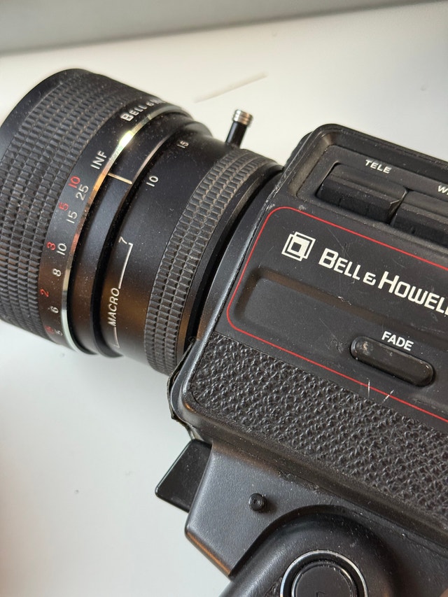 Bell & Howell 2146XL Super 8 Camera (Film Tested) - photo 5