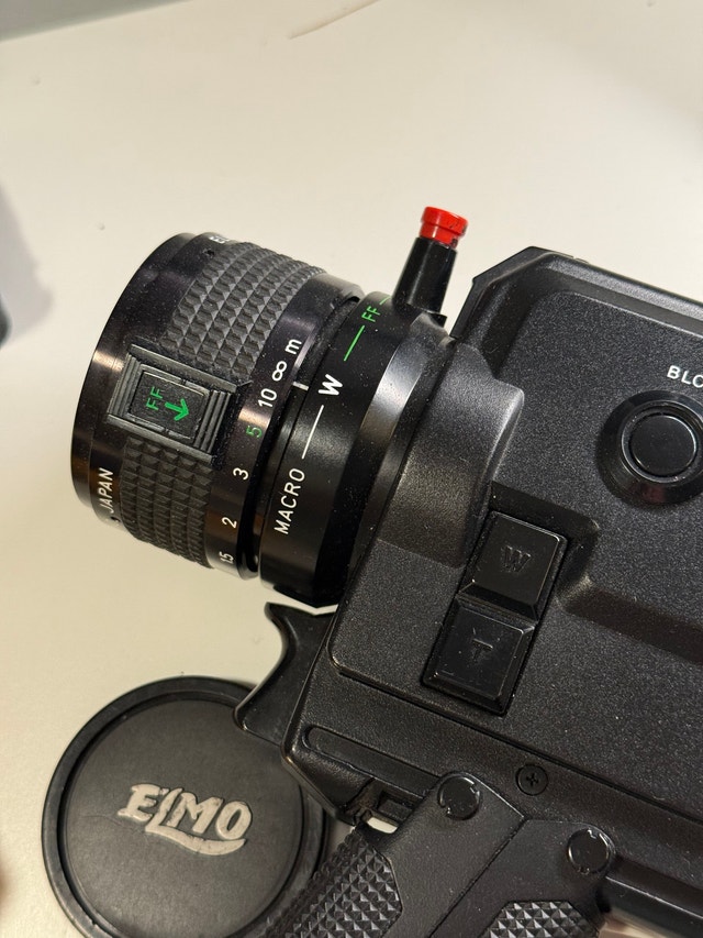 Elmo 412-XL Macro Super 8 Camera (Film Tested) - photo 2