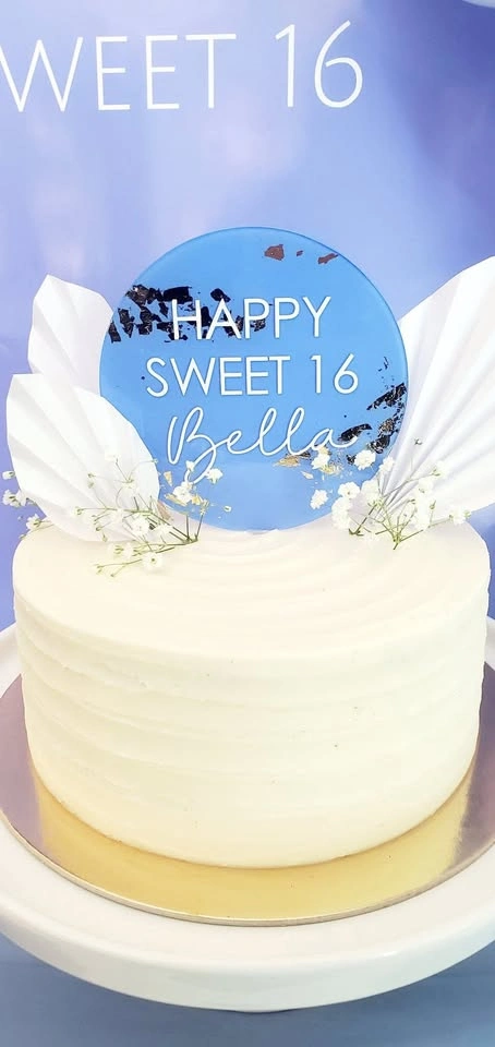 Mr & Mrs Cake Toppers - photo 3