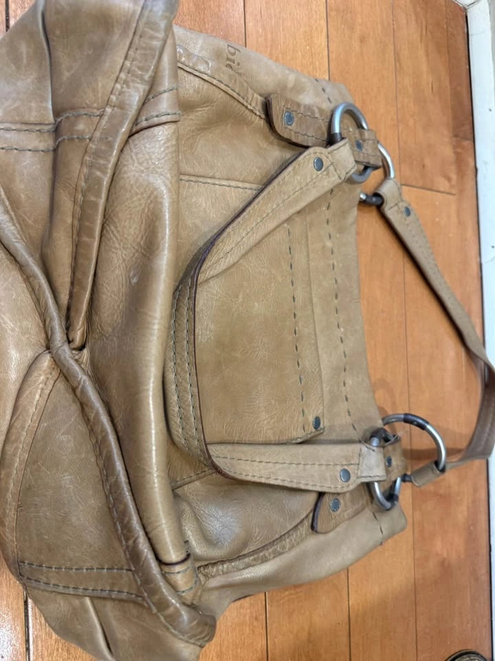 Abercrombie & Fitch Tan Leather Handbag - photo 4