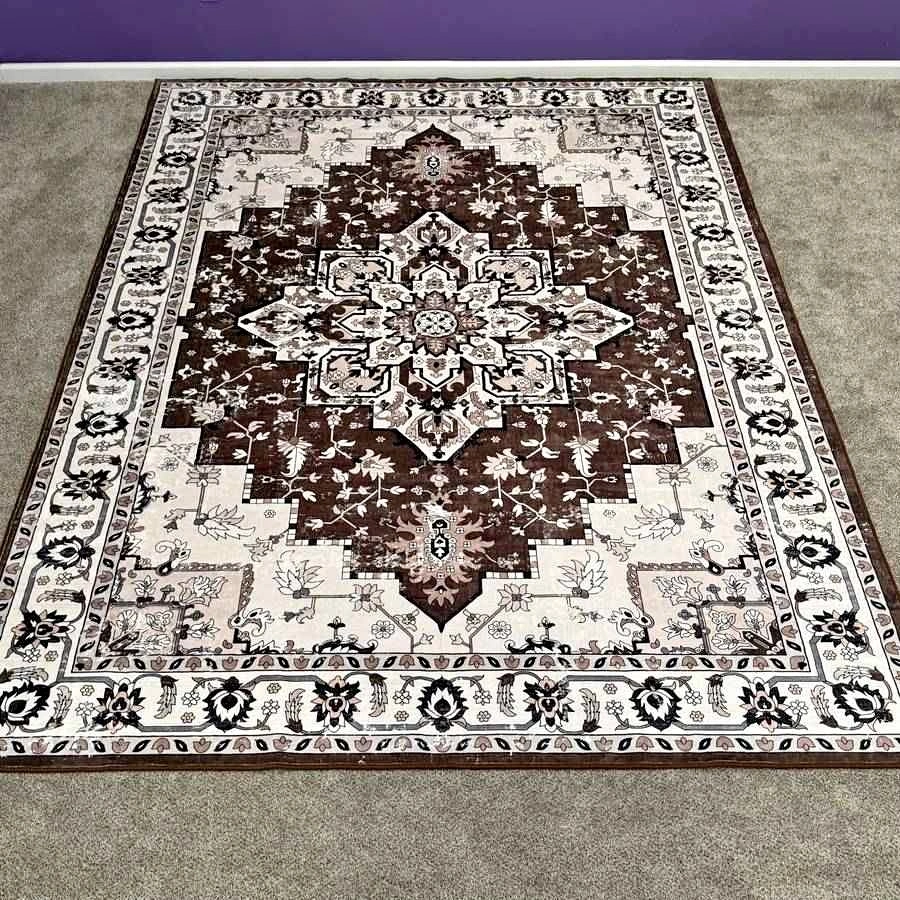 Brand new 9x12 ft Area Rug - Brown/Beige Medallion