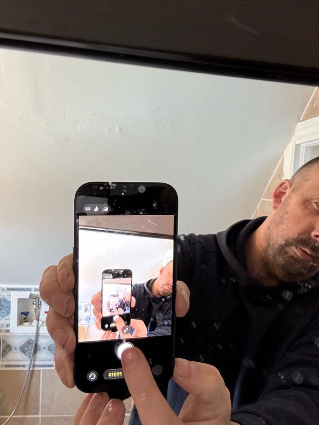 iPhone 15 Plus - 128GB - Unlocked - photo 2