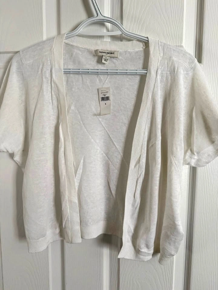 Banana Republic White Short Sleeve Cardigan NWT Small