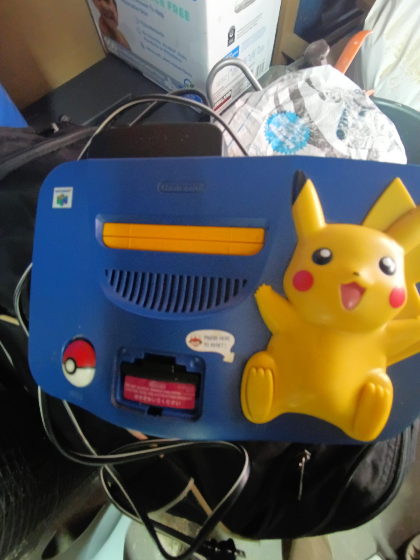 Nintendo 64 Pikachu Edition with Game