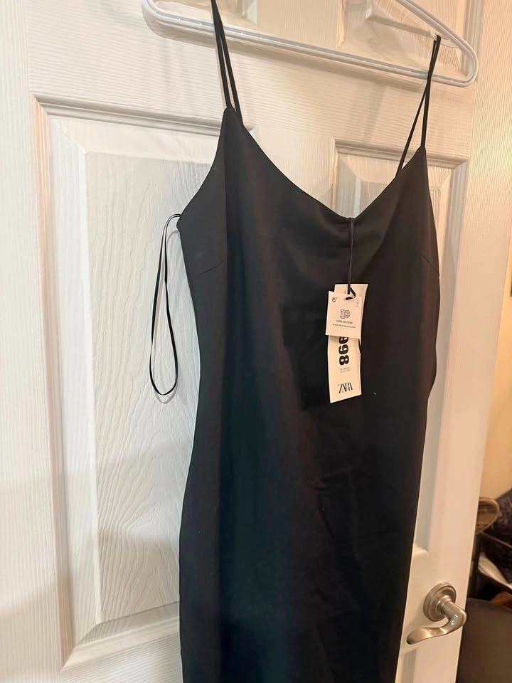 Zara black dress XS