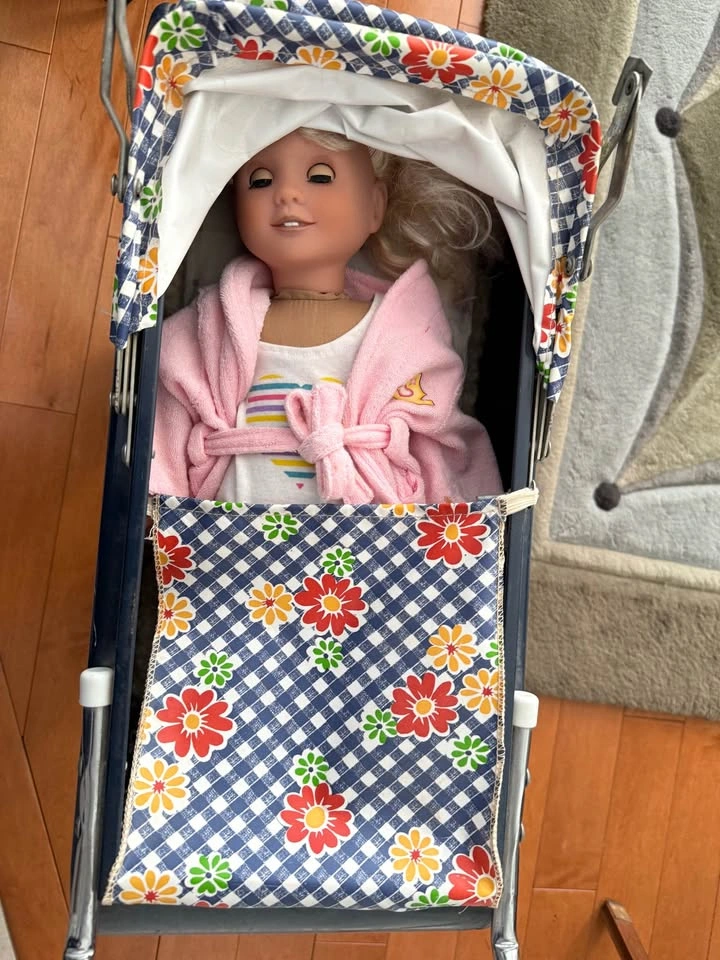 Vintage Doll Stroller Pram Blue Gingham Floral - photo 2