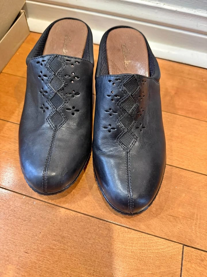 Clark’s Everlay Kara Black Leather Size 6 M
