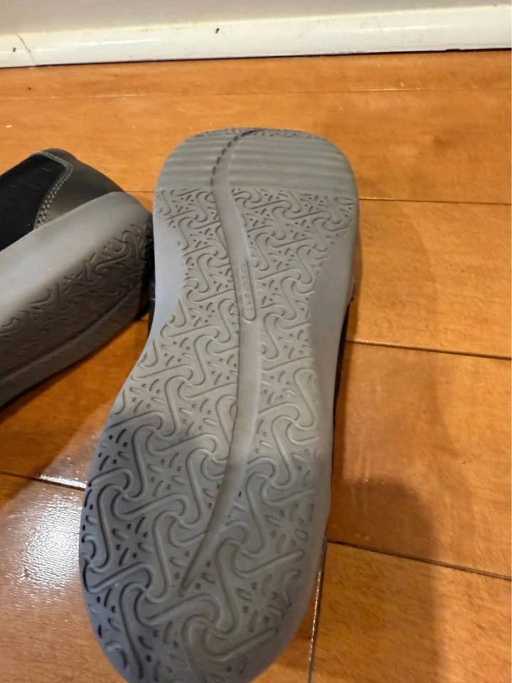 Rockport Slipon Adiprene Size 6.5 - photo 4