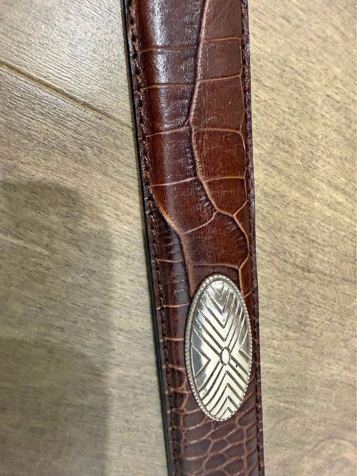 Roundtree & Yorke Leather Belt Size 32-34